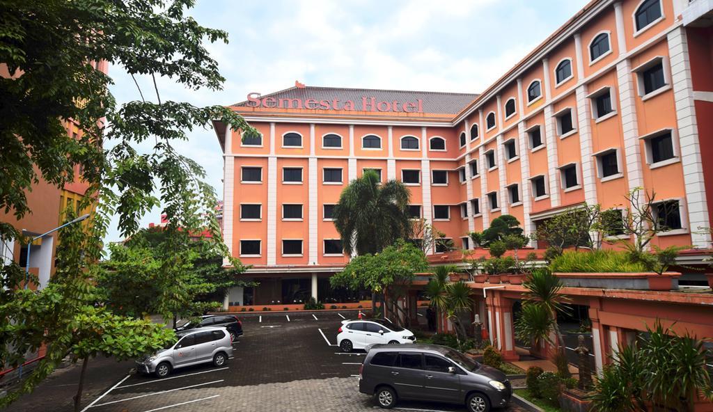 Semesta Heritage Hotel & Convention เซอมารัง ภายนอก รูปภาพ
