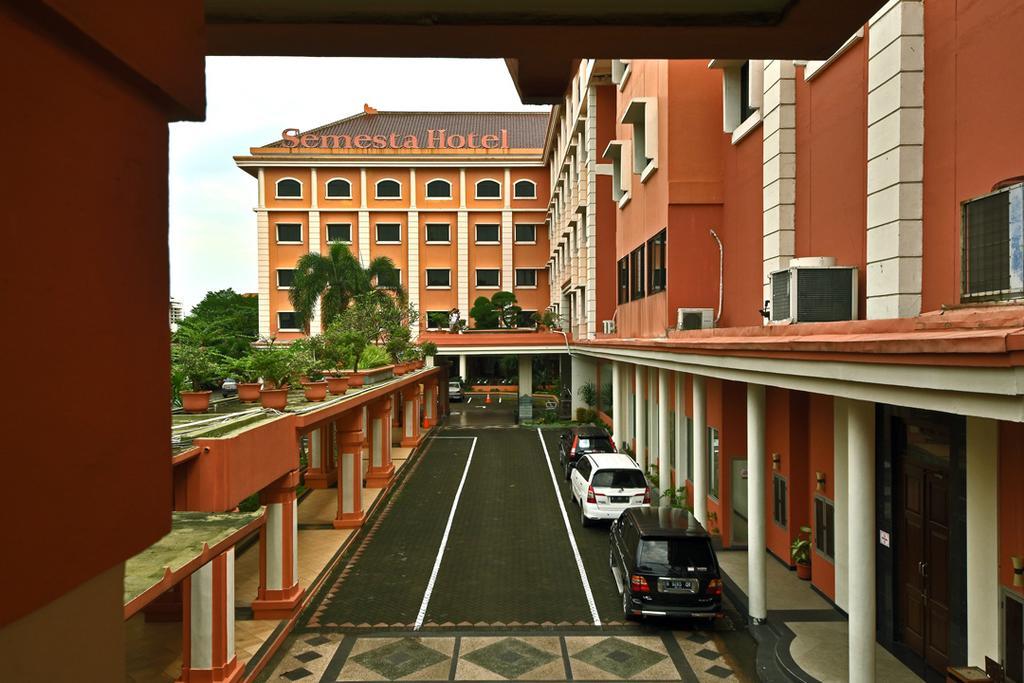 Semesta Heritage Hotel & Convention เซอมารัง ภายนอก รูปภาพ