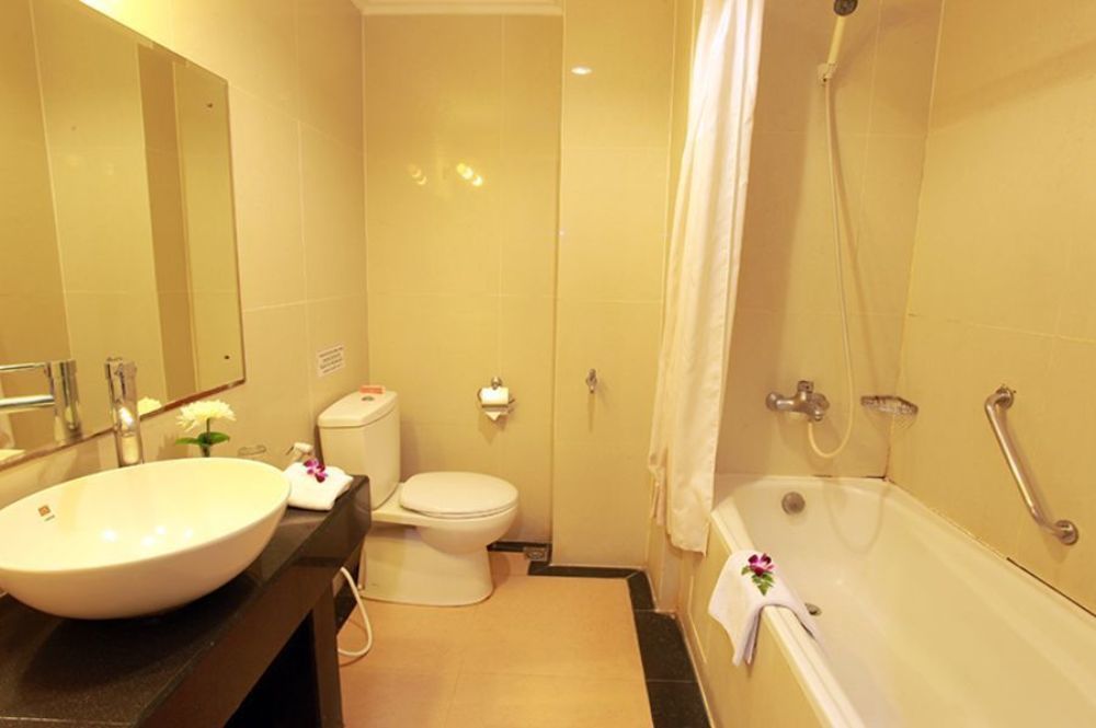 Semesta Heritage Hotel & Convention เซอมารัง ภายนอก รูปภาพ